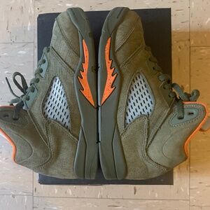 Jordan’s retro 5